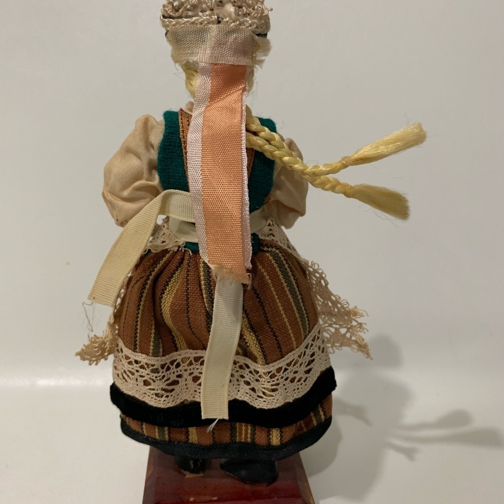 Traditional Doll with Colorful Dress from Poland - Picture 2 of 6